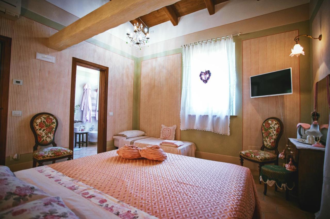 Bed and Breakfast Locanda Antico Casale Чезенатико Экстерьер фото